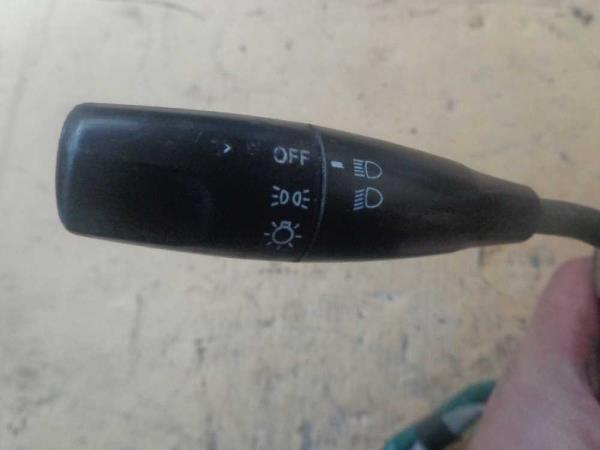 COMMODO SUZUKI SWIFT 1996 - Vue 2